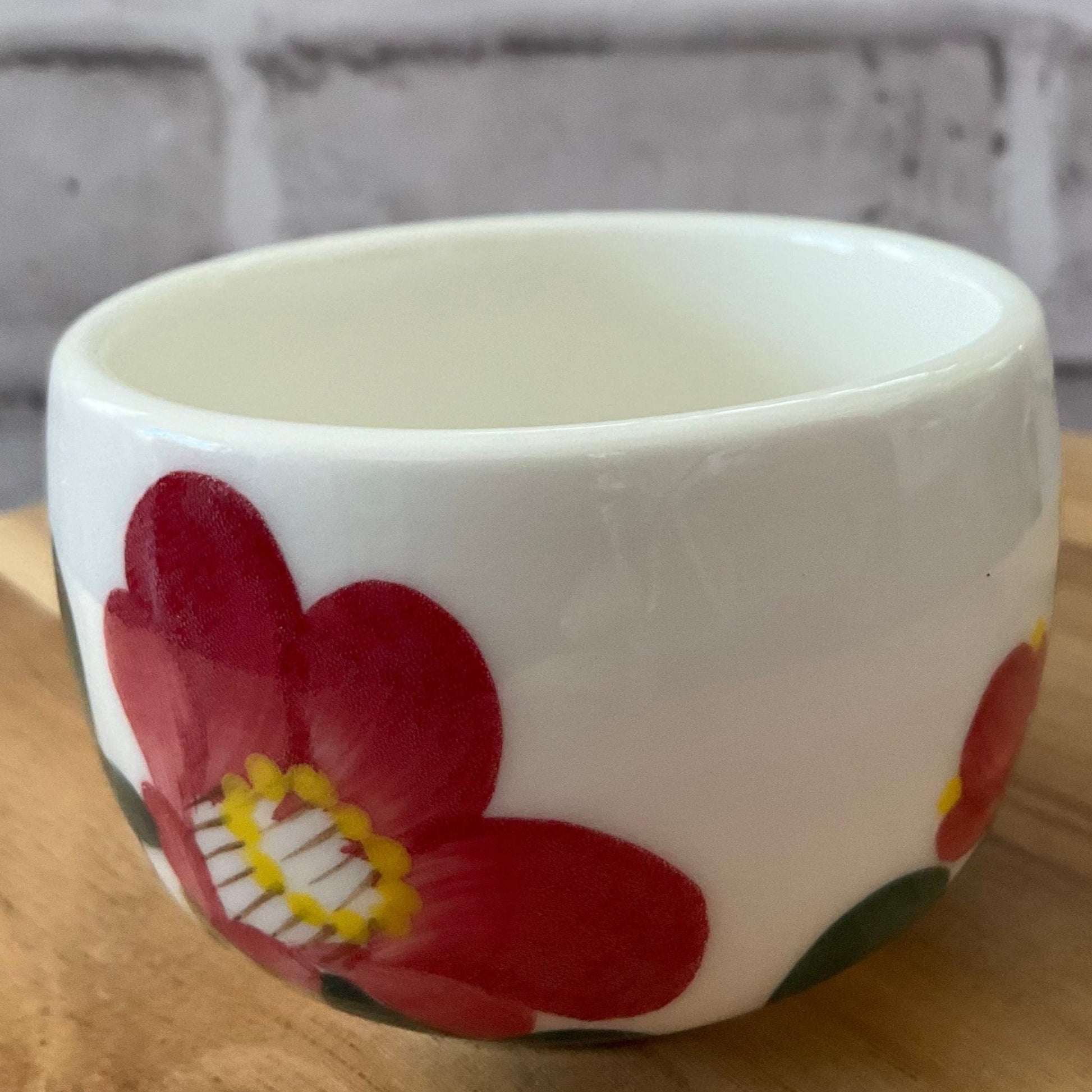 Camellia latte cup with saucer - café la maison J.