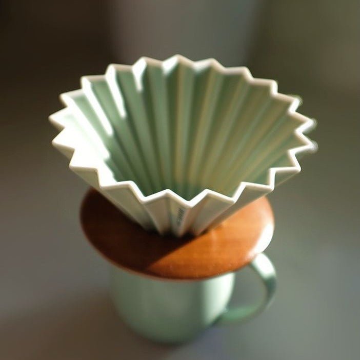 ORIGAMI Ceramic Coffee Dripper S - café la maison J.