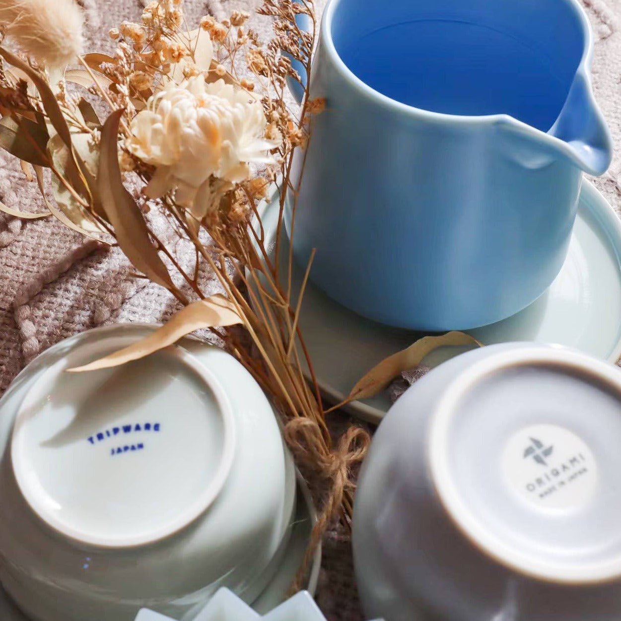 ORIGAMI Ceramic Coffee Server - café la maison J.