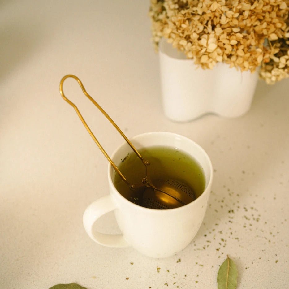 Stainless Steel Tea Strainer/ Infuser - café la maison J.