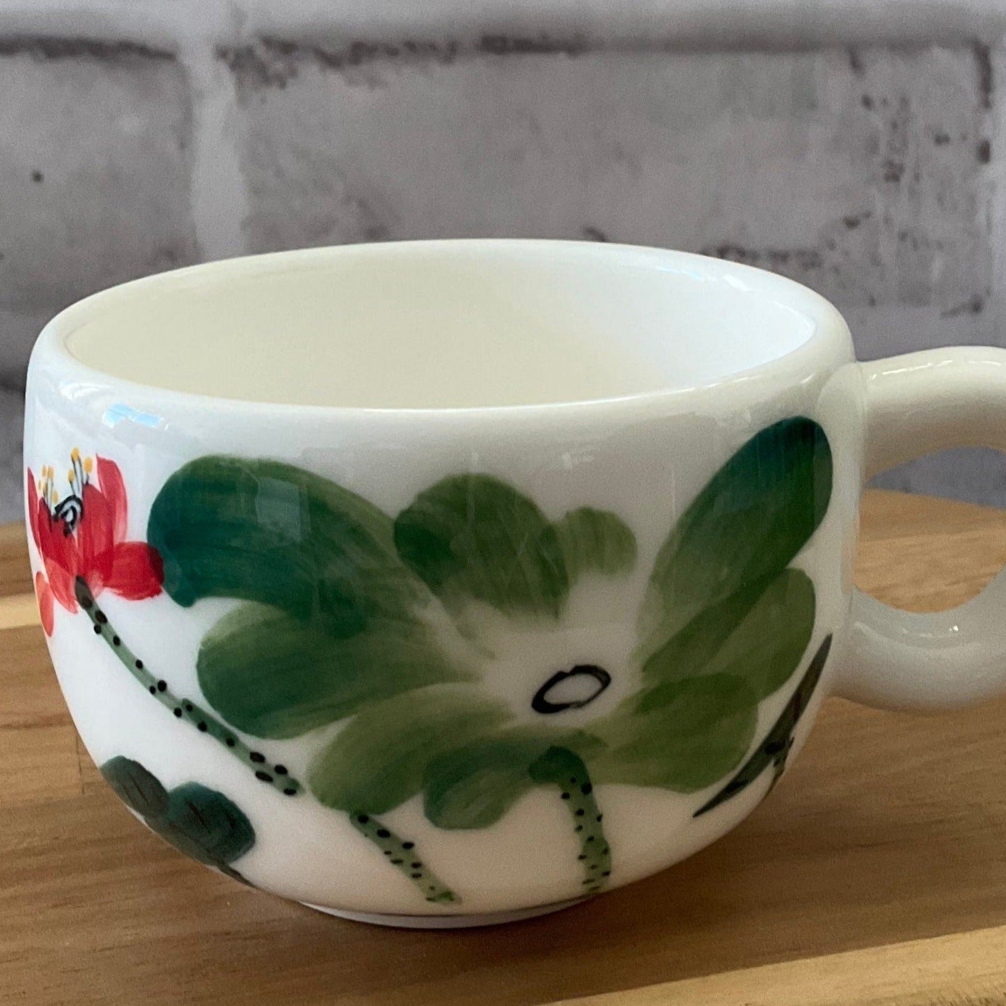 Water lily latte cup with saucer - café la maison J.