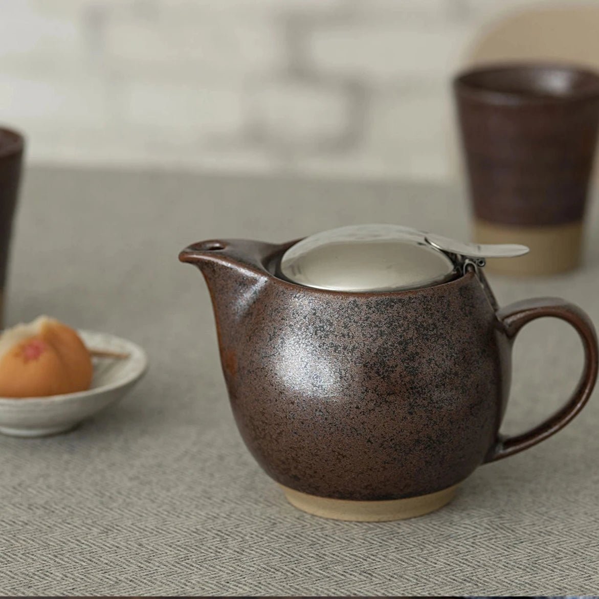 ZERO JAPAN Round Ceramic Teapot 15oz - café la maison J.