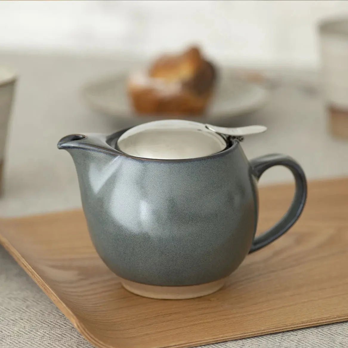 ZERO JAPAN Round Ceramic Teapot 15oz - café la maison J.