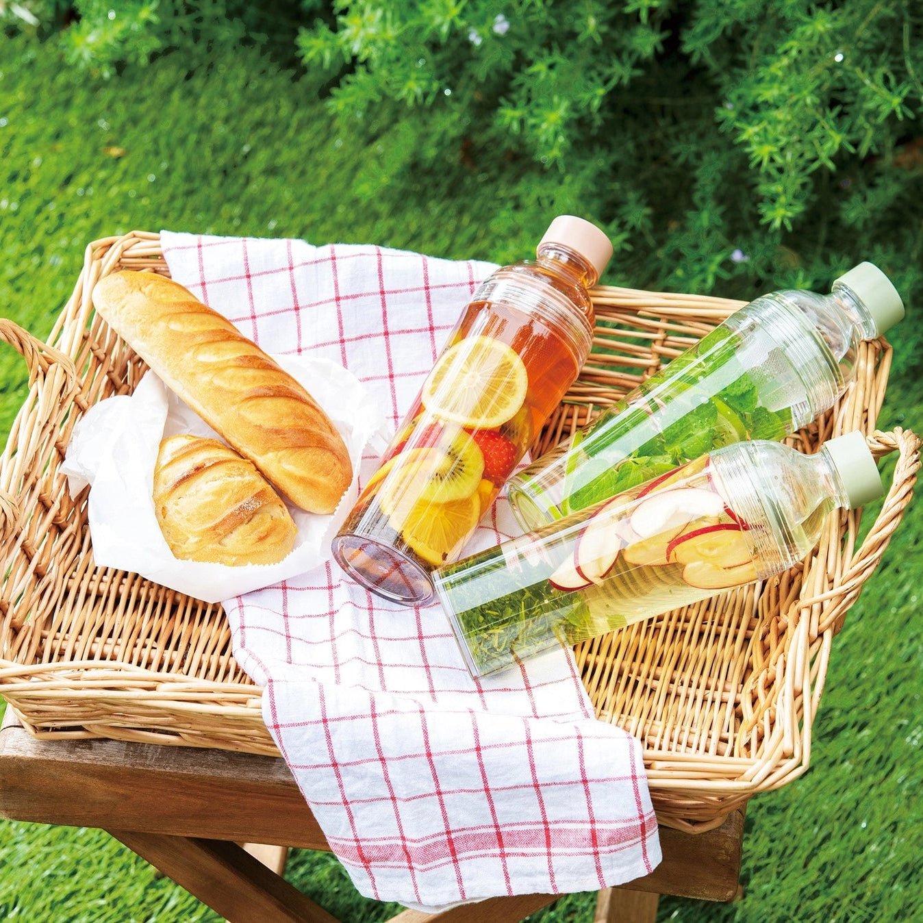 New! HARIO Filter - in Portable Matcha Bottle - café la maison J.