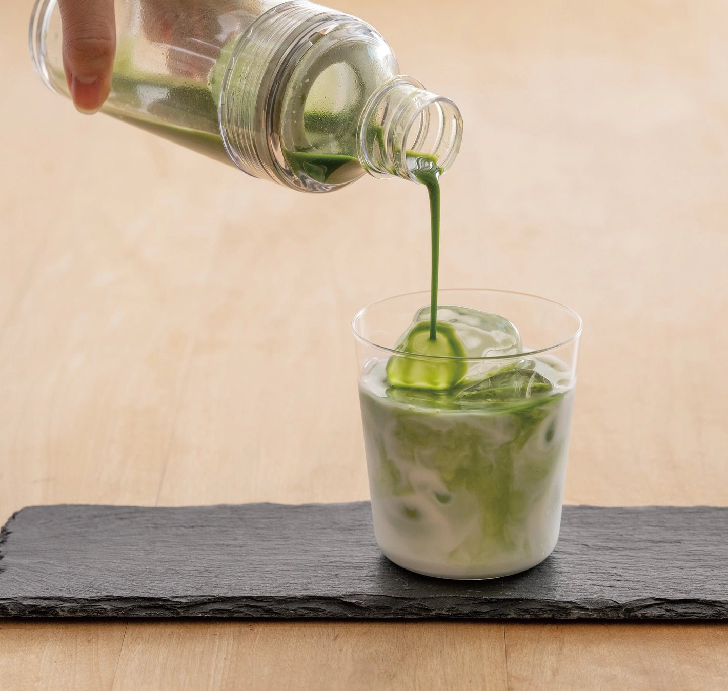 New! HARIO Filter - in Portable Matcha Bottle - café la maison J.