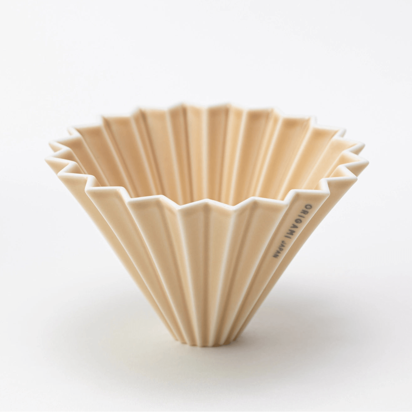 ORIGAMI Ceramic Coffee Dripper M - café la maison J.