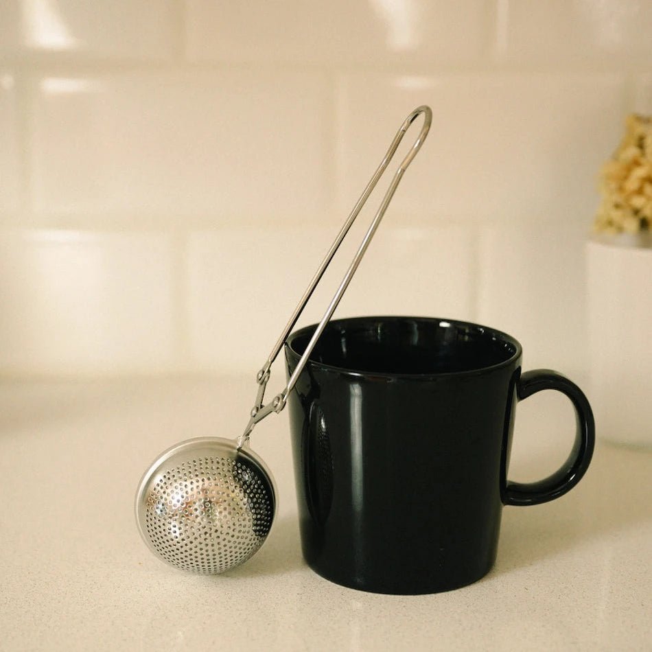 Stainless Steel Tea Strainer/ Infuser - café la maison J.