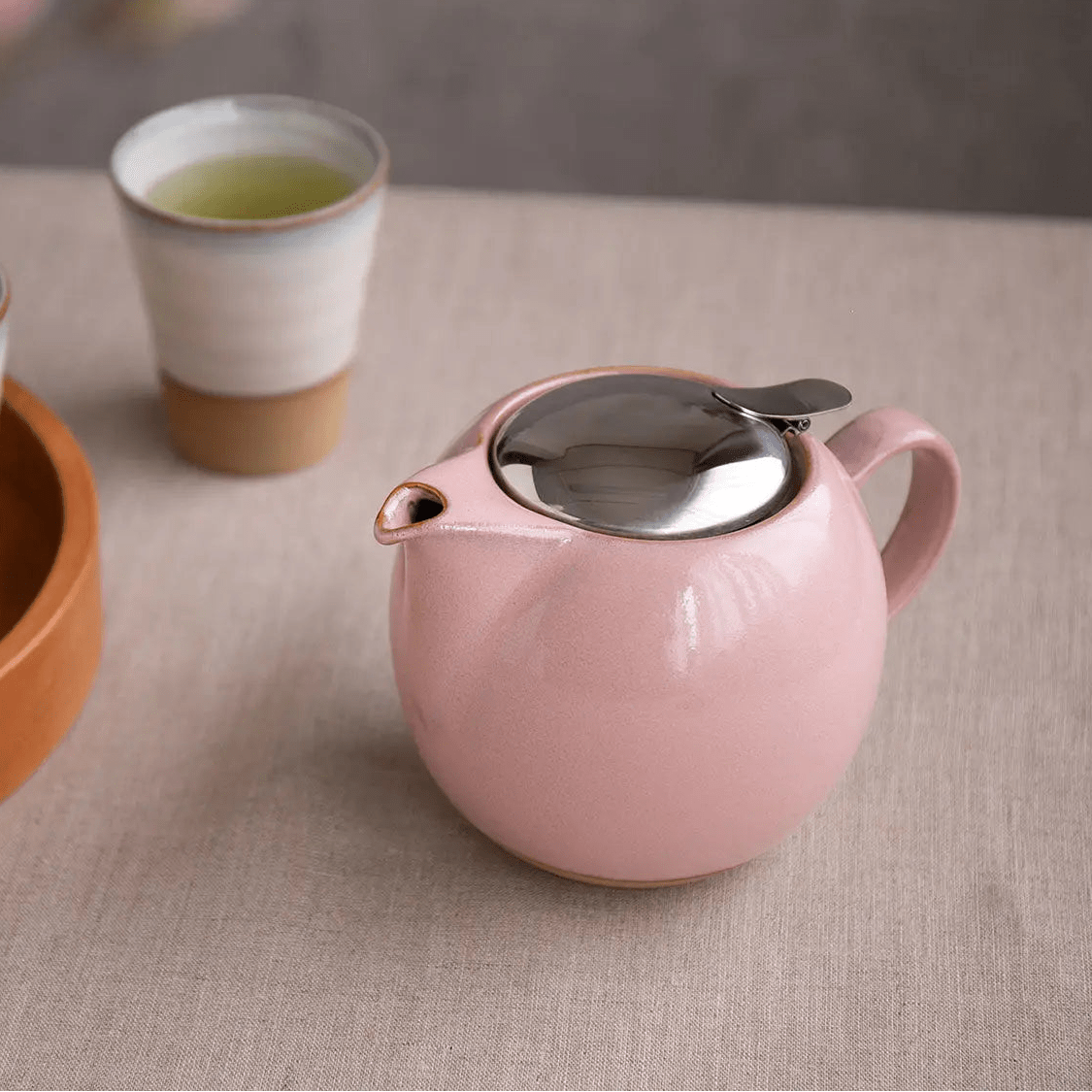 ZERO JAPAN Round Ceramic Teapot 24oz - café la maison J.